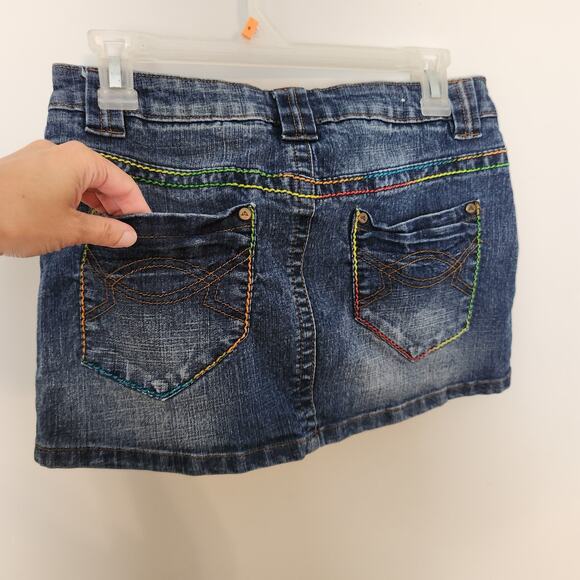 Y2K Denim Skirt Sz Medium Juniors Micro Mini Jean Rainbow Stitch Low Rise Blue - Picture 7 of 12